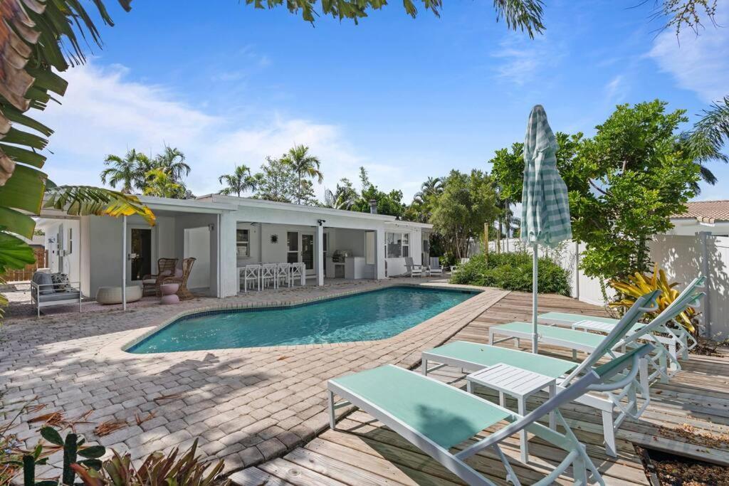 Waterfront-Heated Pool-Mini Golf-Game Room-2Mi Beach Fort Lauderdale Extérieur photo