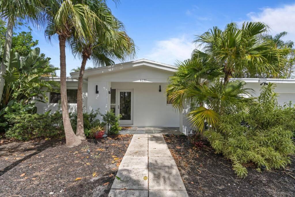 Waterfront-Heated Pool-Mini Golf-Game Room-2Mi Beach Fort Lauderdale Extérieur photo